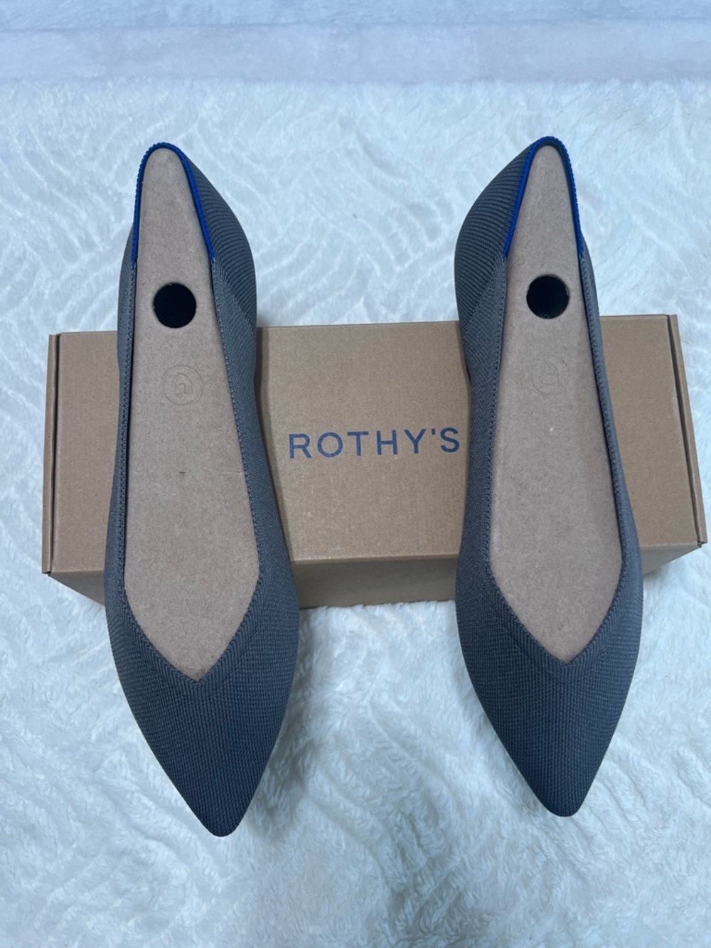Rothy’s The Point Pebble Grey Flats NIB Size 12 - Picture 2 of 10